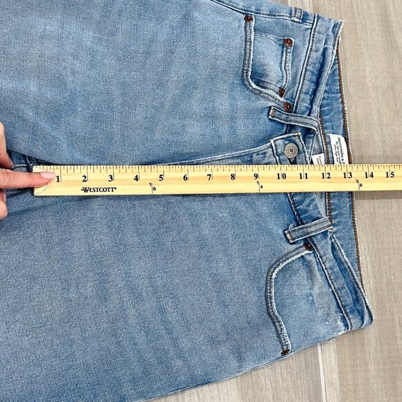 Abercrombie & Fitch The ‘90s Slim Straight Ultra High Rise Asymmetrical Jeans - Picture 11 of 15